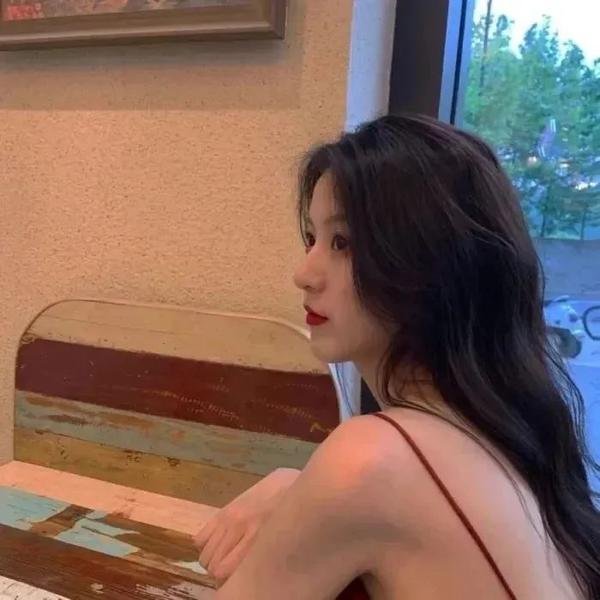 神谷诗子没有参加毕业典礼